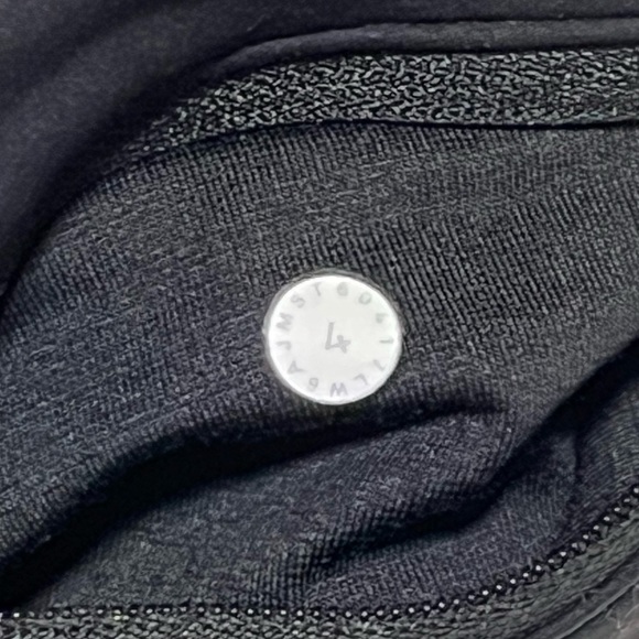 Lululemon color me quick cropped leggings 17” - Picture 4 of 7